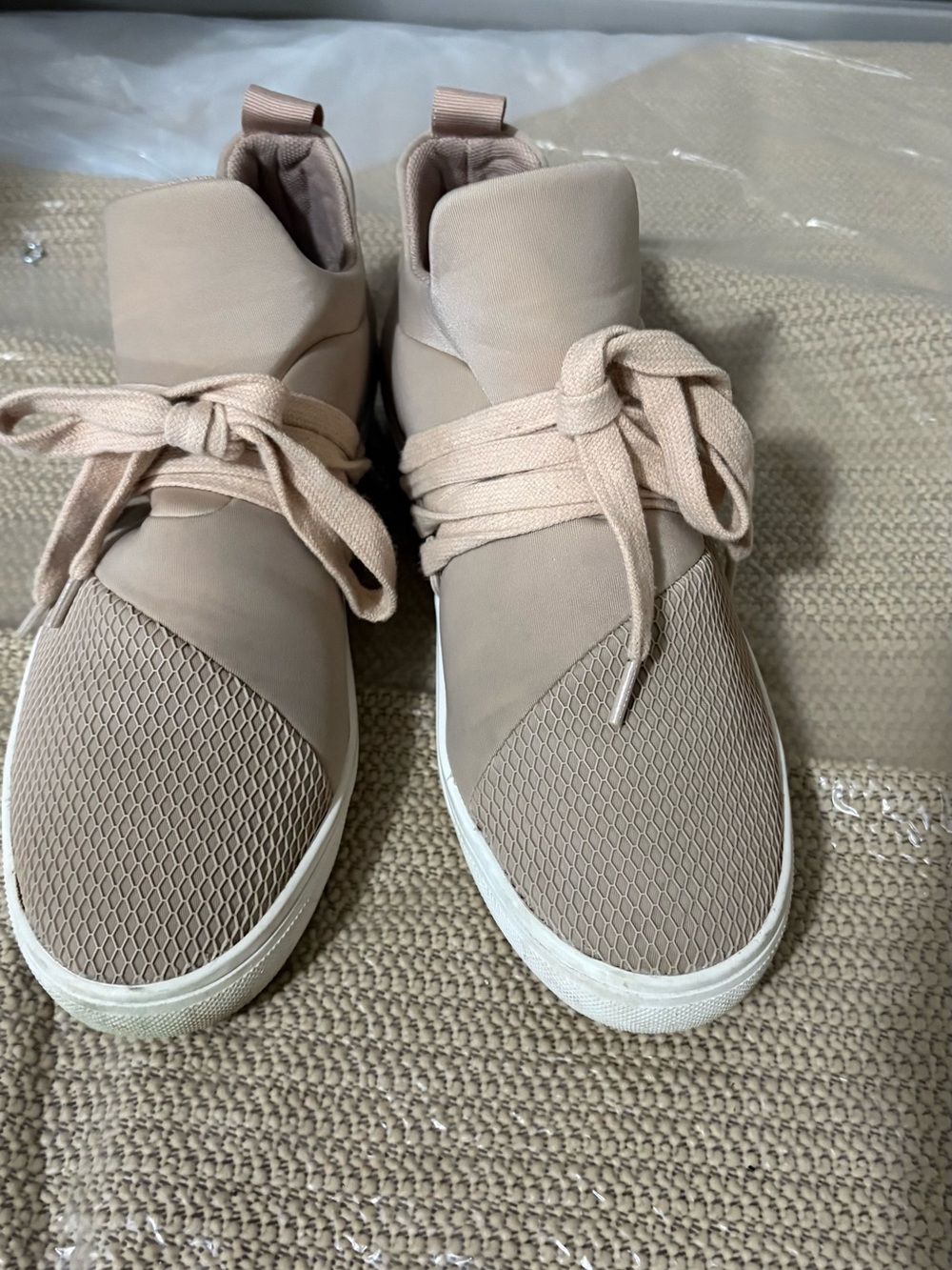 Steve Madden Lancer Slip-On Sneakers – Women's | Size 7M - Picture 2 of 5